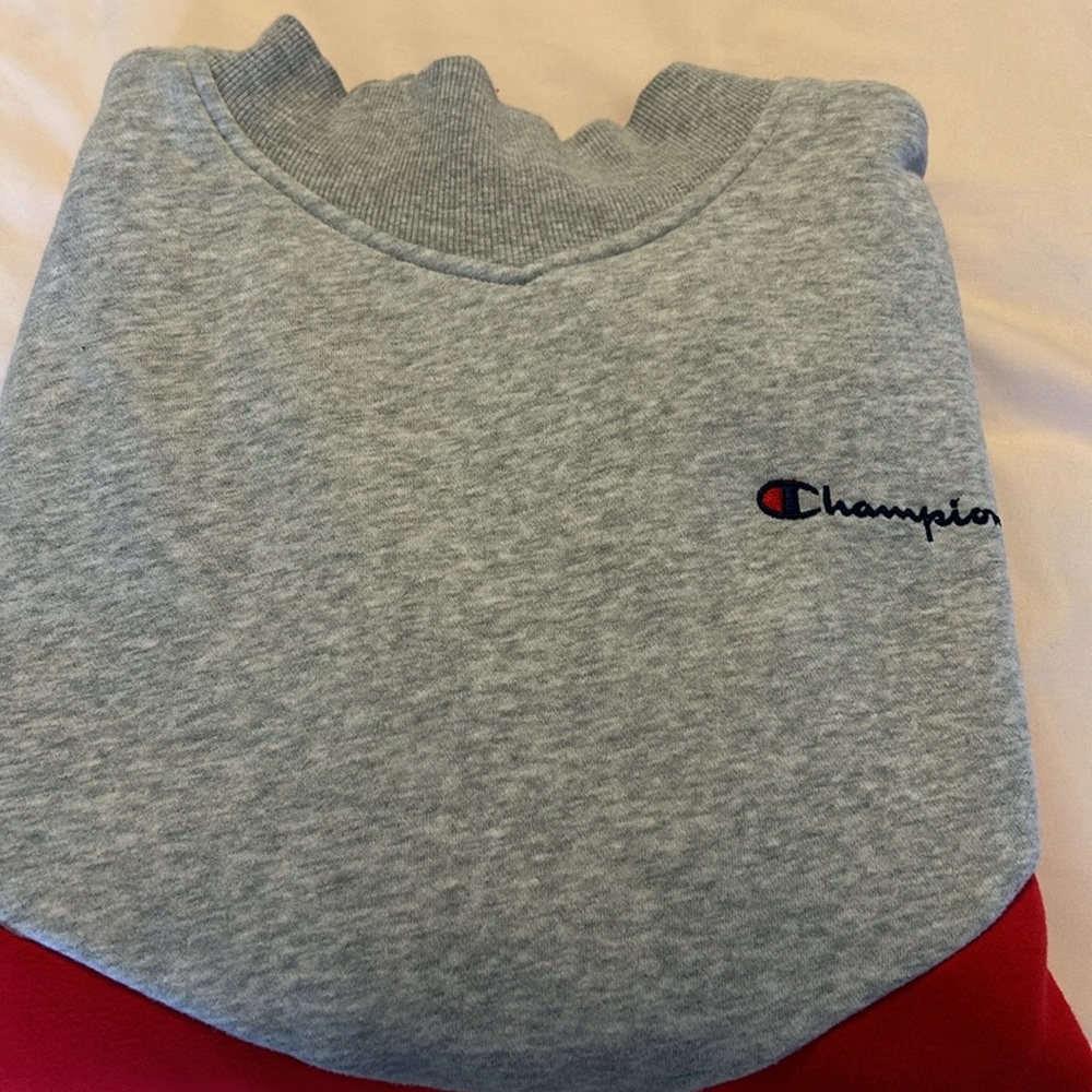 Champion Color Block Gray/Red/Blue sweatshirt
